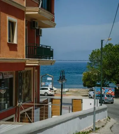 Giannis Apartment